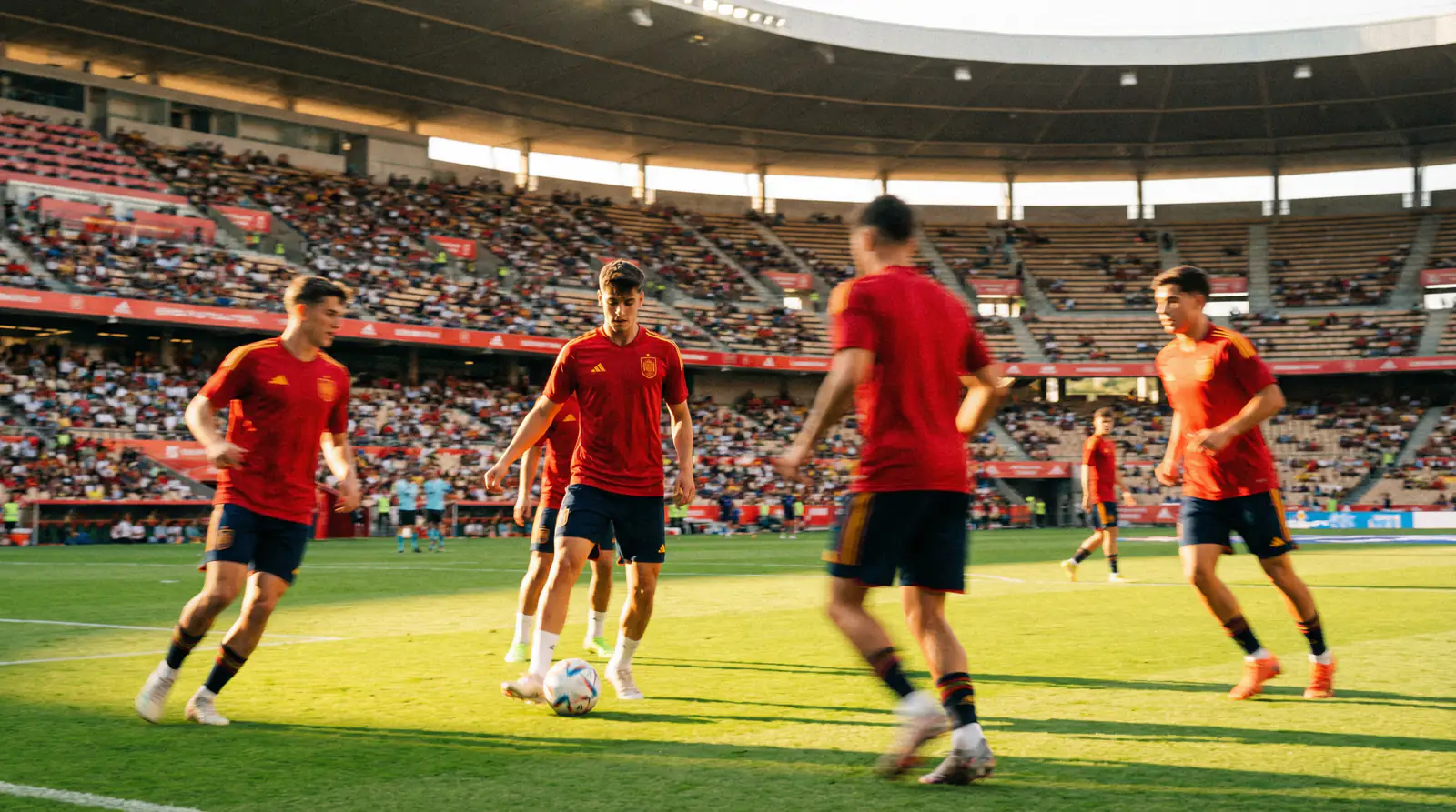 Spaniens landslag La Roja med Lamine Yamal siktar på VM-guld 2026
